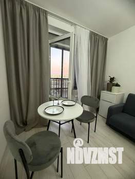 1-к квартира, посуточно, 35м2, 7/17 этаж