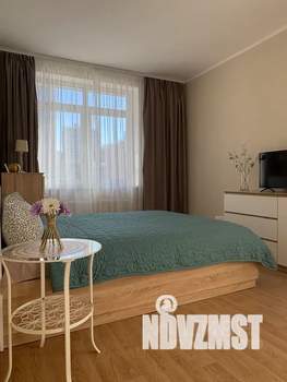 1-к квартира, посуточно, 40м2, 3/9 этаж