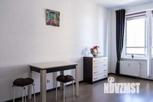 Студия квартира, посуточно, 25м2, 18/22 этаж