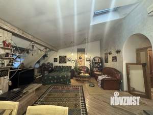 2-к квартира, на длительный срок, 100м2, 5/5 этаж