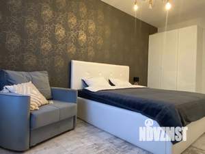 1-к квартира, посуточно, 37м2, 17/23 этаж