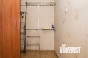 1-к квартира, посуточно, 40м2, 7/25 этаж