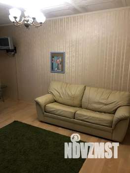 1-к квартира, посуточно, 34м2, 4/9 этаж