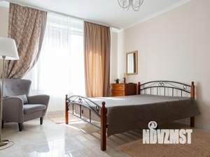 1-к квартира, посуточно, 42м2, 1/1 этаж