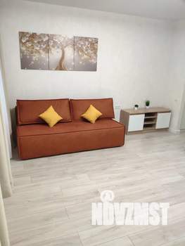 Студия квартира, посуточно, 29м2, 12/17 этаж