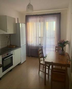 Студия квартира, на длительный срок, 38м2, 3/22 этаж