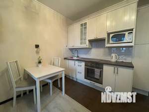 Студия квартира, посуточно, 34м2, 15/25 этаж