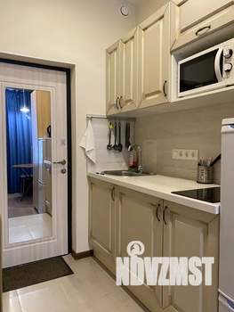 Студия квартира, посуточно, 18м2, 1/5 этаж