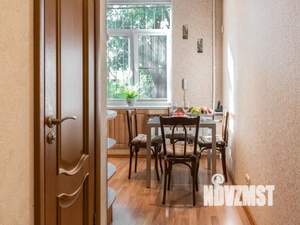 2-к квартира, посуточно, 58м2, 1/1 этаж