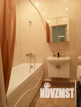 Студия квартира, посуточно, 27м2, 10/10 этаж