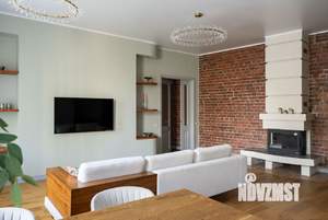 3-к квартира, на длительный срок, 109м2, 2/5 этаж