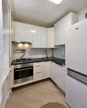 3-к квартира, на длительный срок, 65м2, 1/5 этаж