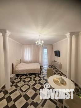 Студия квартира, посуточно, 37м2, 14/24 этаж