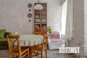 2-к квартира, посуточно, 65м2, 2/5 этаж
