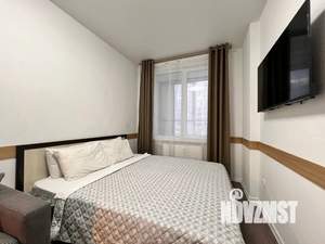 1-к квартира, посуточно, 45м2, 6/18 этаж