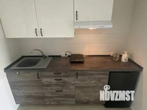 Студия квартира, посуточно, 40м2, 16/22 этаж