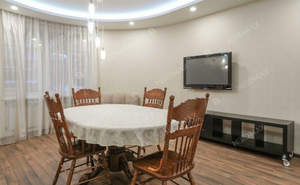 3-к квартира, на длительный срок, 93м2, 1/3 этаж