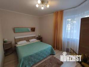 2-к квартира, посуточно, 50м2, 1/1 этаж