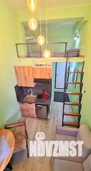 Студия квартира, посуточно, 12м2, 1/4 этаж