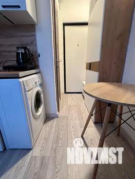 Студия квартира, посуточно, 12м2, 1/5 этаж
