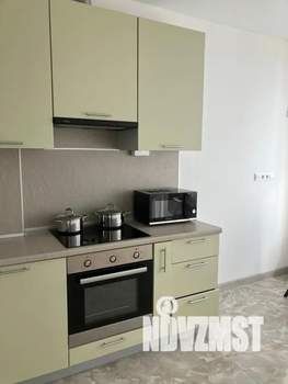 1-к квартира, посуточно, 40м2, 4/6 этаж