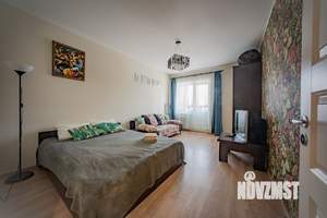 1-к квартира, посуточно, 38м2, 4/13 этаж