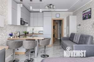 Студия квартира, посуточно, 32м2, 21/25 этаж