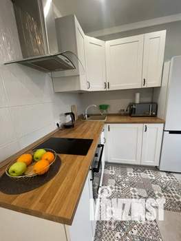 Студия квартира, посуточно, 44м2, 2/5 этаж