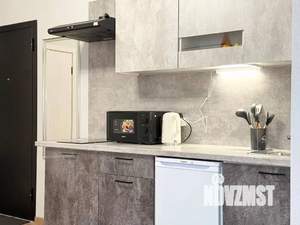 Студия квартира, посуточно, 35м2, 2/5 этаж