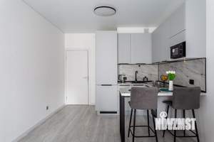 Студия квартира, посуточно, 25м2, 7/23 этаж