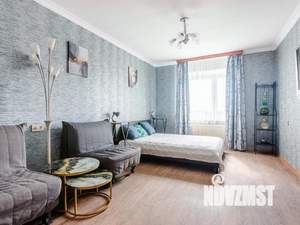 1-к квартира, посуточно, 47м2, 1/1 этаж