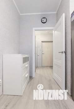 Студия квартира, посуточно, 27м2, 3/9 этаж
