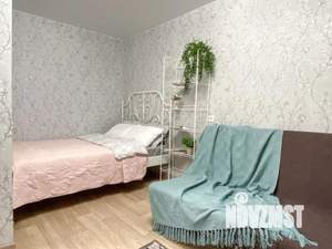 1-к квартира, посуточно, 42м2, 1/1 этаж