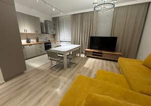 3-к квартира, на длительный срок, 131м2, 1/5 этаж