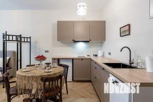 Студия квартира, посуточно, 30м2, 1/5 этаж