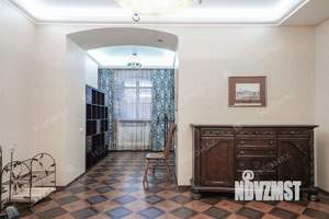 3-к квартира, на длительный срок, 93м2, 1/3 этаж