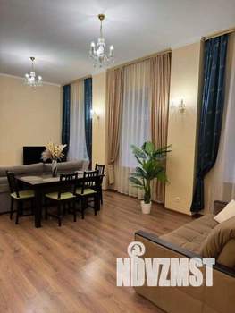 1-к квартира, посуточно, 58м2, 1/1 этаж