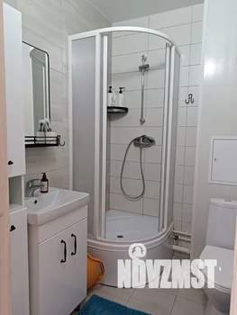 Студия квартира, посуточно, 25м2, 1/4 этаж