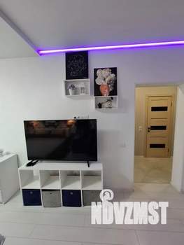 1-к квартира, посуточно, 40м2, 7/8 этаж