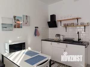 Студия квартира, посуточно, 25м2, 1/4 этаж