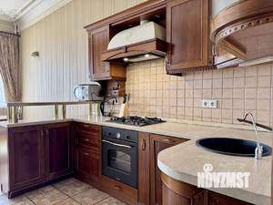 3-к квартира, на длительный срок, 137м2, 5/5 этаж