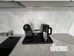 1-к квартира, посуточно, 40м2, 1/13 этаж