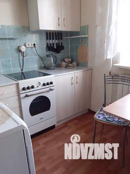 1-к квартира, посуточно, 39м2, 1/12 этаж