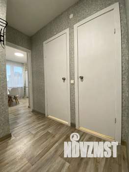 2-к квартира, посуточно, 44м2, 8/9 этаж