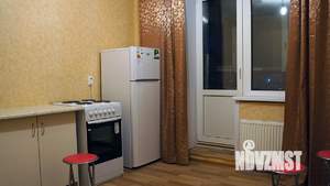 1-к квартира, на длительный срок, 38м2, 15/18 этаж