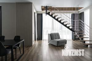 4-к квартира, на длительный срок, 180м2, 1/3 этаж