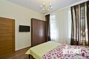 3-к квартира, посуточно, 89м2, 2/4 этаж