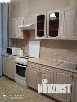 1-к квартира, посуточно, 38м2, 5/10 этаж