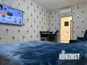 1-к квартира, посуточно, 42м2, 10/25 этаж