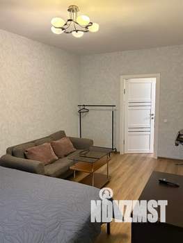 Студия квартира, посуточно, 43м2, 8/22 этаж